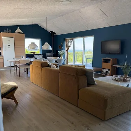 Semesterbostad Berta - 70m To The Fjord By Interhome