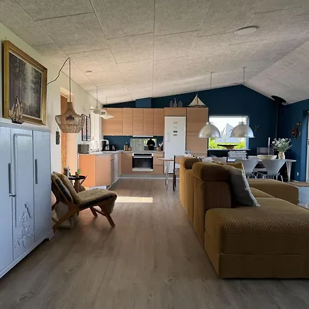 Berta - 70m To The Fjord By Interhome Feriehus *