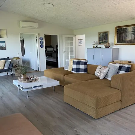 Berta - 70m To The Fjord By Interhome *